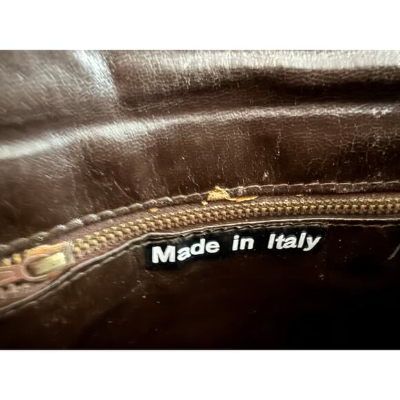 Vintage Genuine Leather Burgundy Clutch Bag with Gold Hardware Made in Italy - Picture 5 of 6